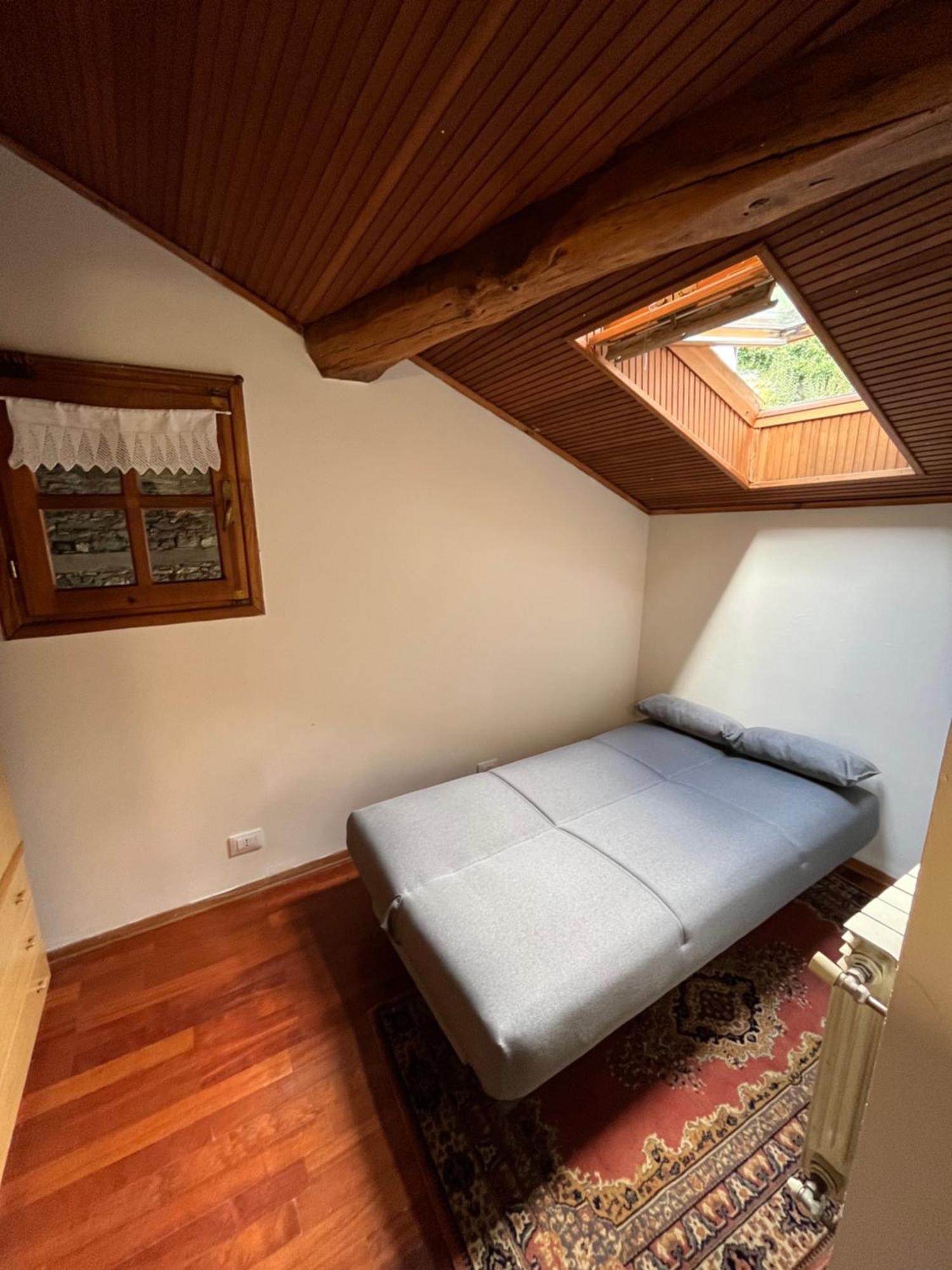 Stone House Viu - Location Blue Apartment Bagian luar foto